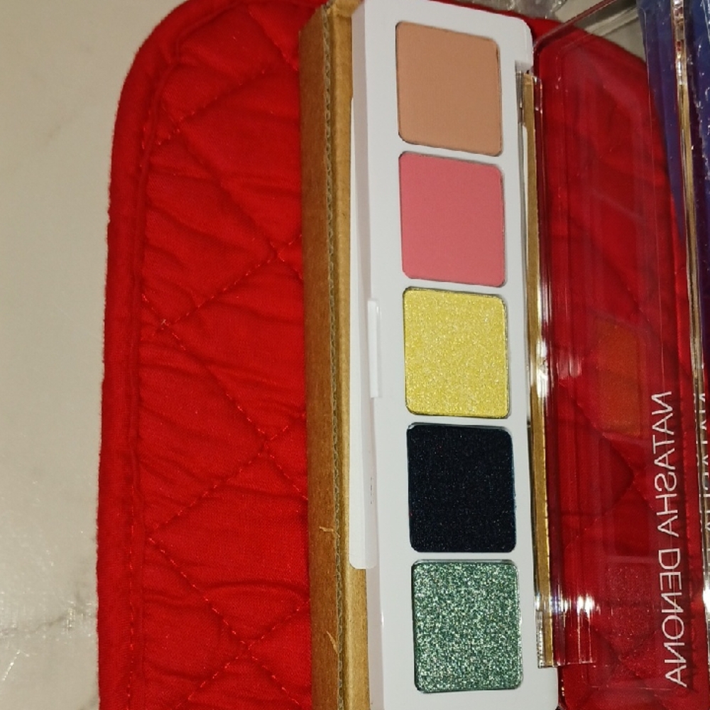 Natasha Denonas Eyeshadow Palette